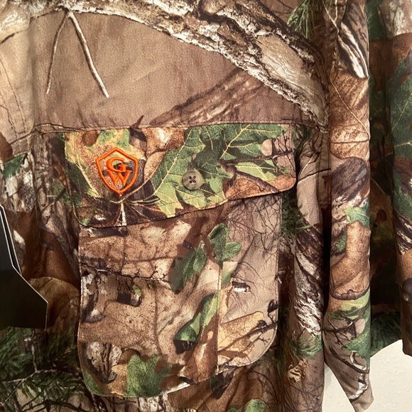 Game Winner RealTree Xtra Green Dura Cool Camo Button down Short Sleeve Shirt - Picture 5 of 7